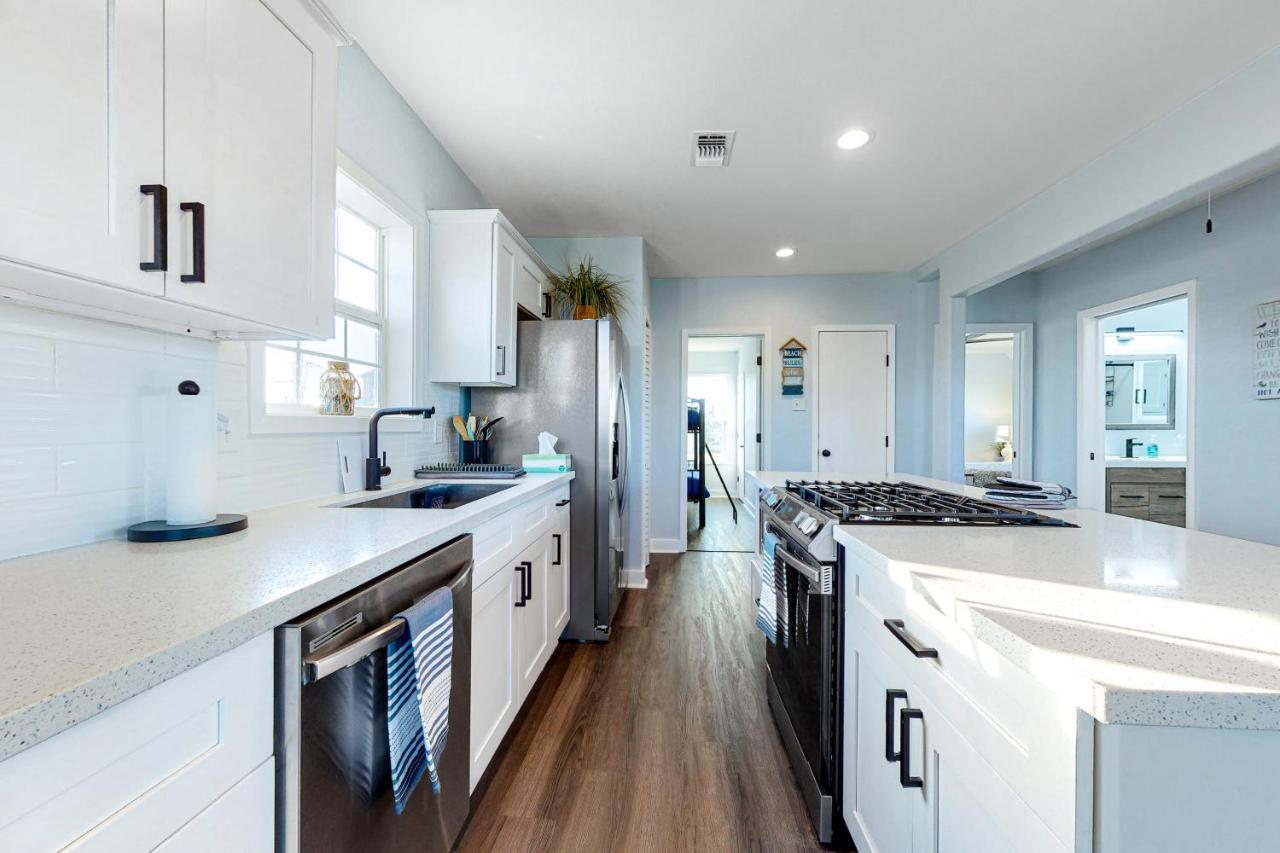 Oasis By The Bay-Upstairs Unit Villa Galveston Buitenkant foto